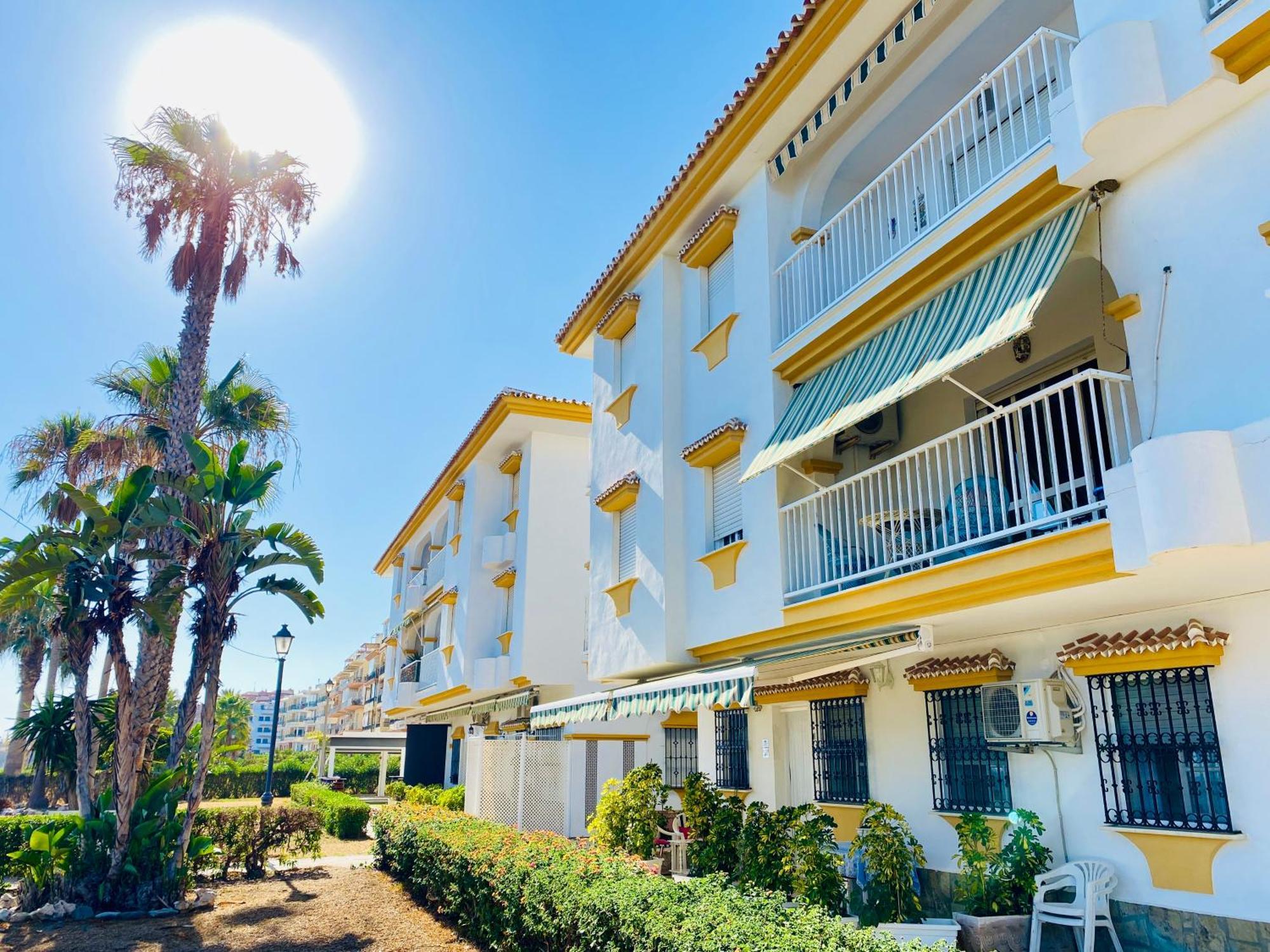 First Line Torrox Costaアパートメント エクステリア 写真